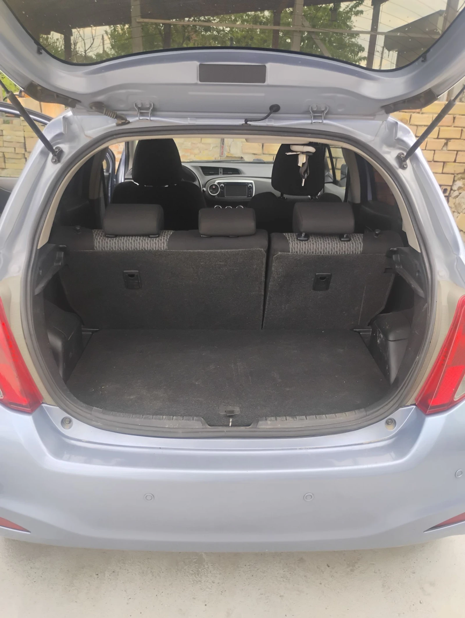 Toyota Yaris  - изображение 5