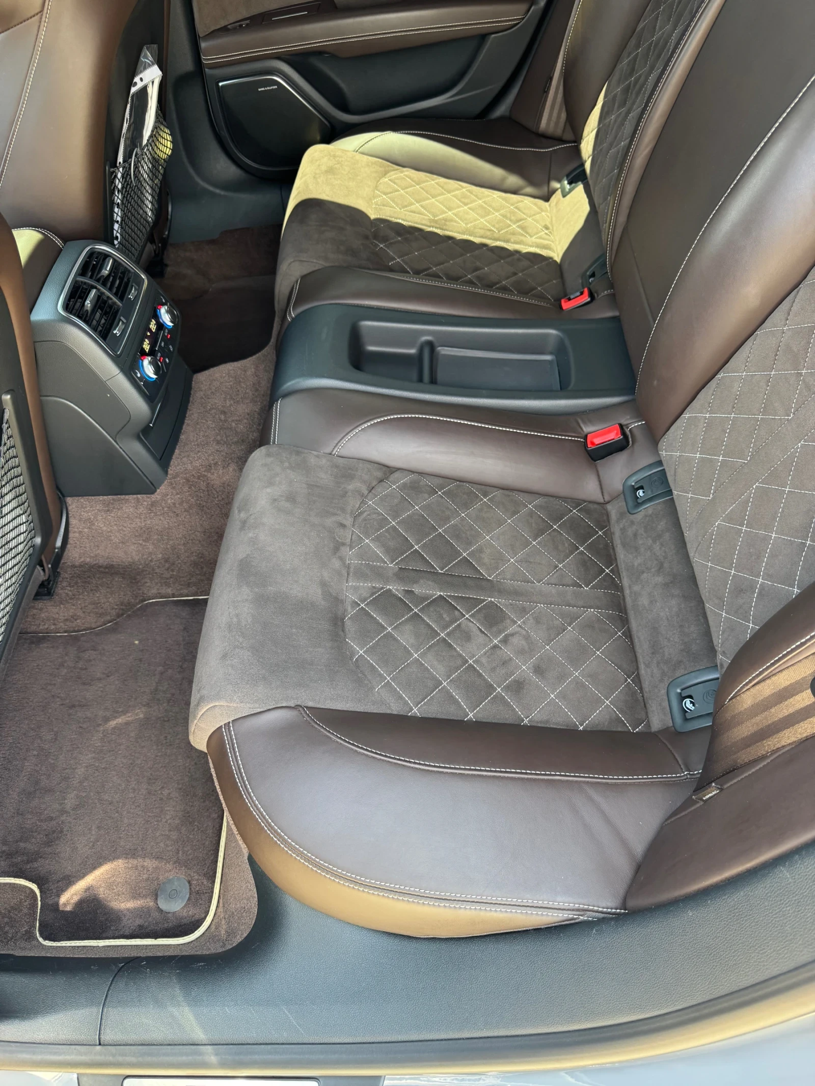 Audi Rs7 Sportback, Exclusive 1 of 1, Miltek, Carbon FULL | Mobile.bg — изображение 15