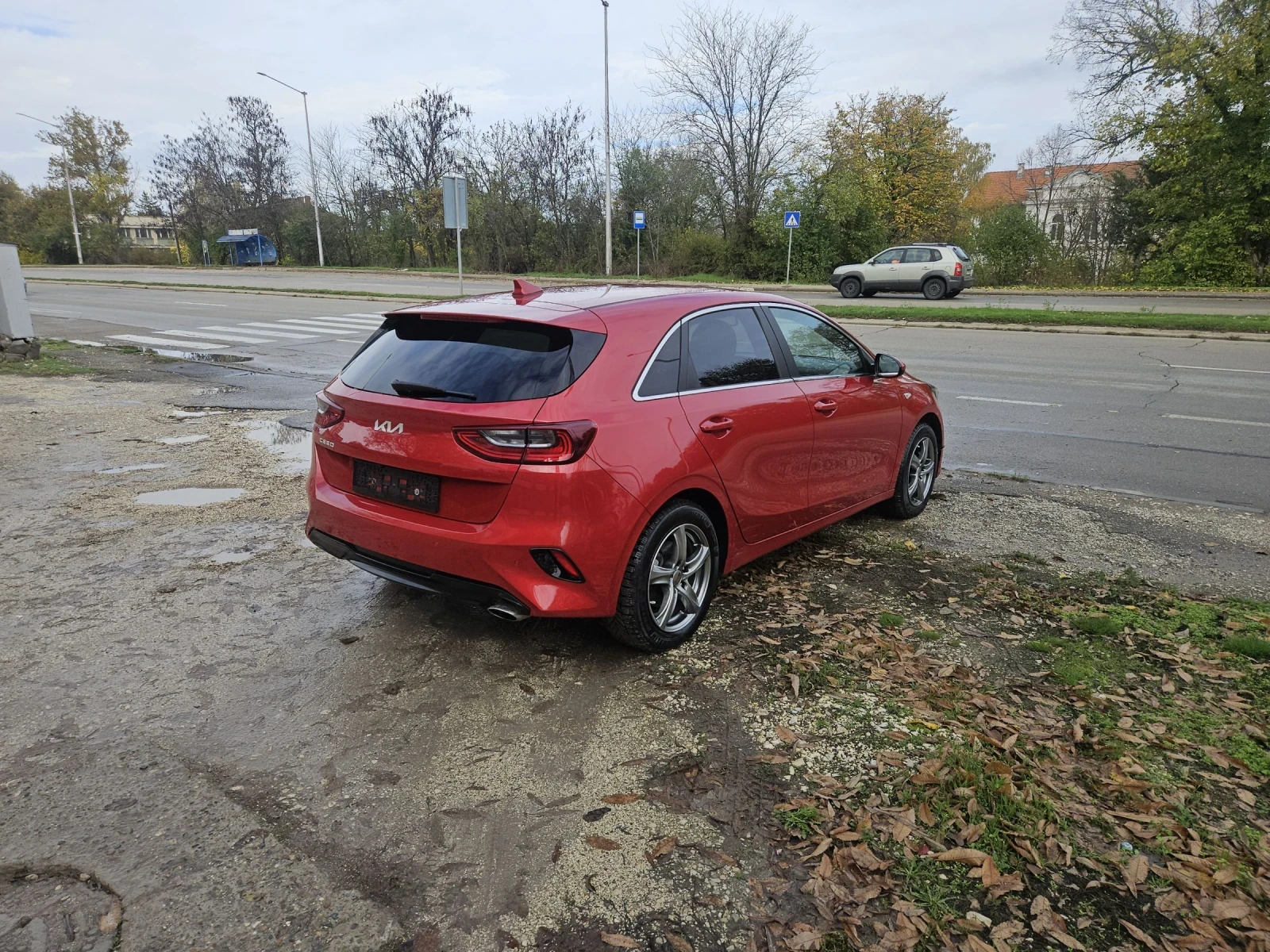 Kia Ceed 1.0--TDGI--NAVI - изображение 5