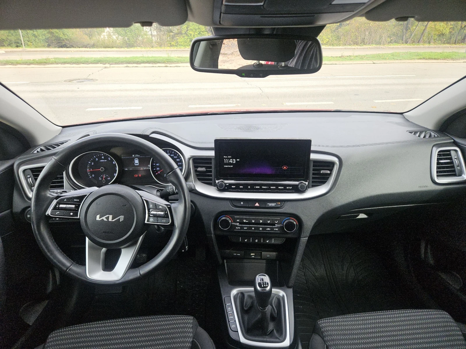 Kia Ceed 1.0--TDGI--NAVI | Mobile.bg � ����������� 11