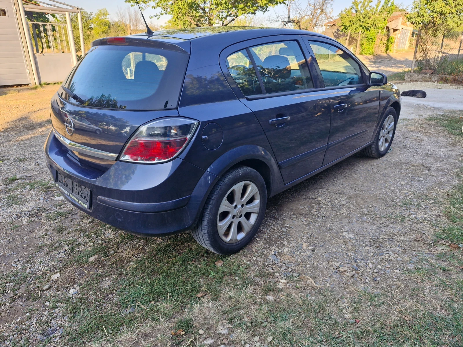 Opel Astra 1.4i FACE - изображение 5
