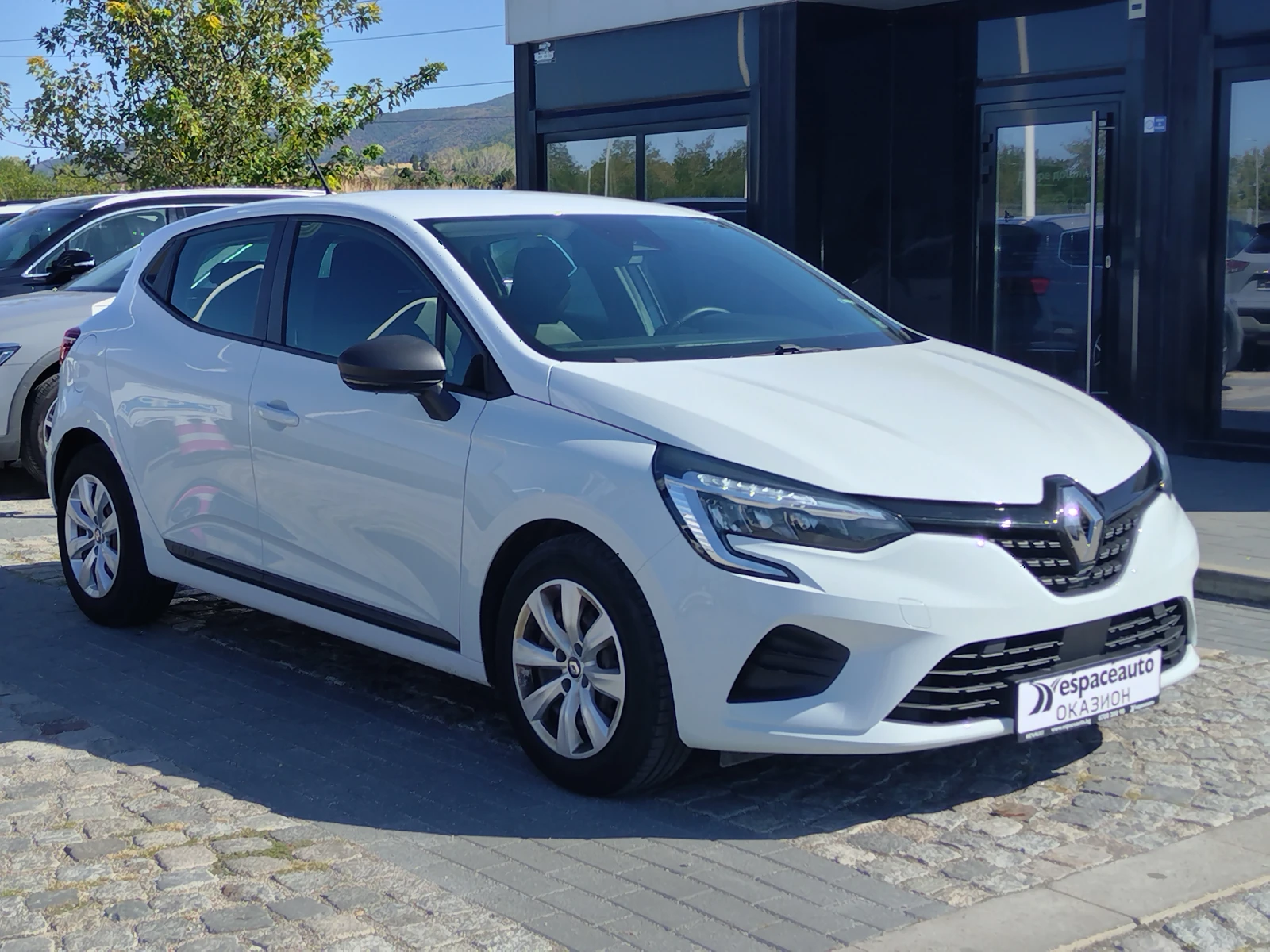 Renault Clio 1.0TCe/ 100к.с./Life - изображение 3