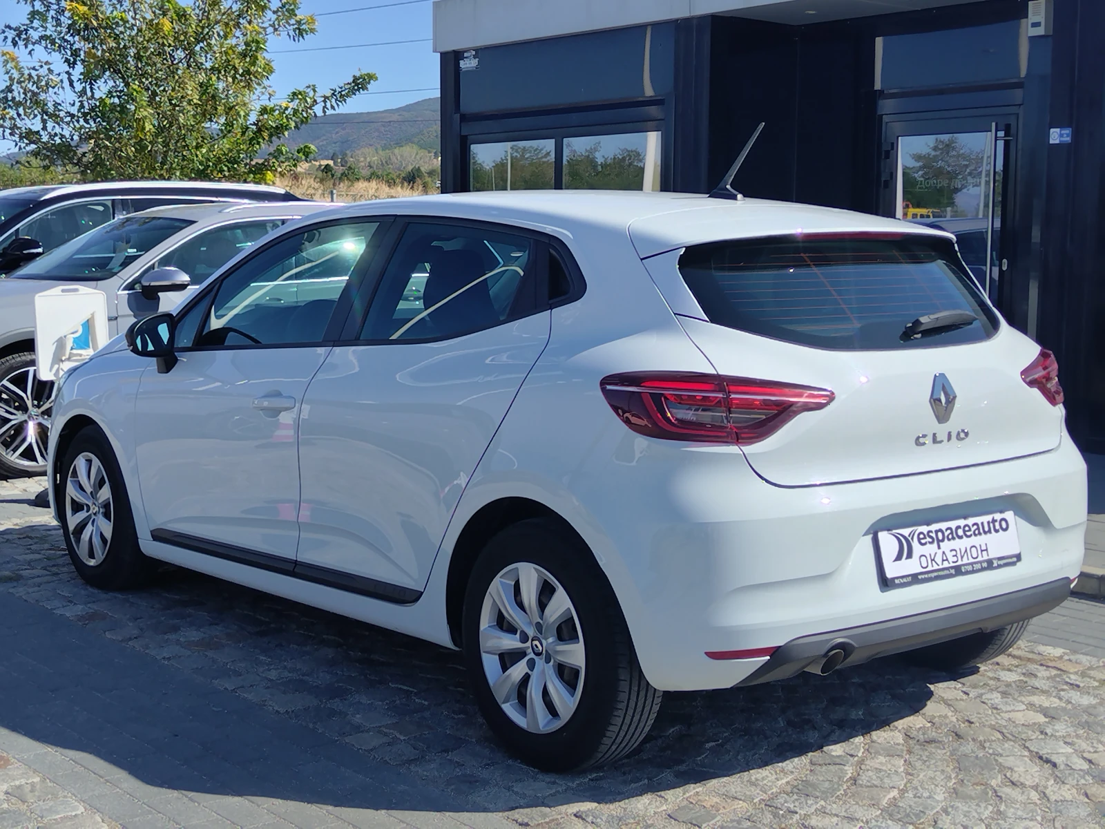 Renault Clio 1.0TCe/ 100к.с./Life - изображение 7