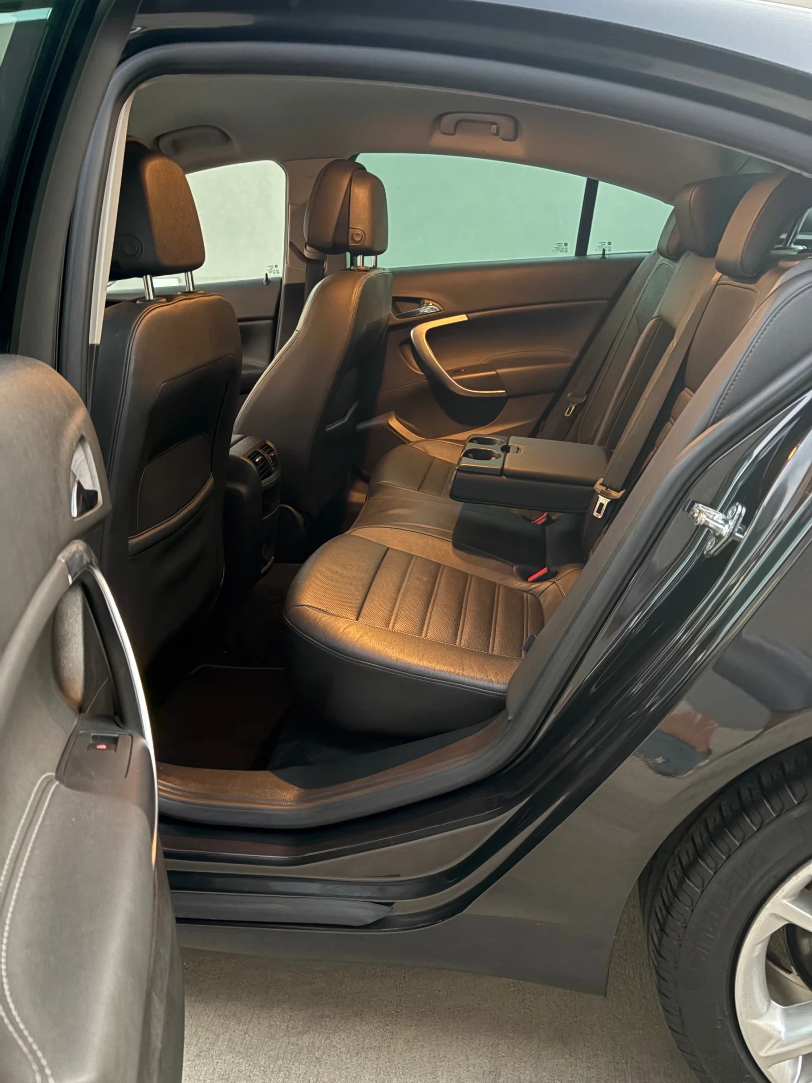 Opel Insignia Sport 4x4 2.0 CDTI 160hp Full Extras | Mobile.bg   14