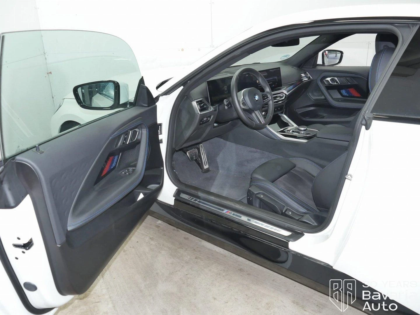 BMW 218 i Coupe M Sport Paket Steptronic - изображение 5