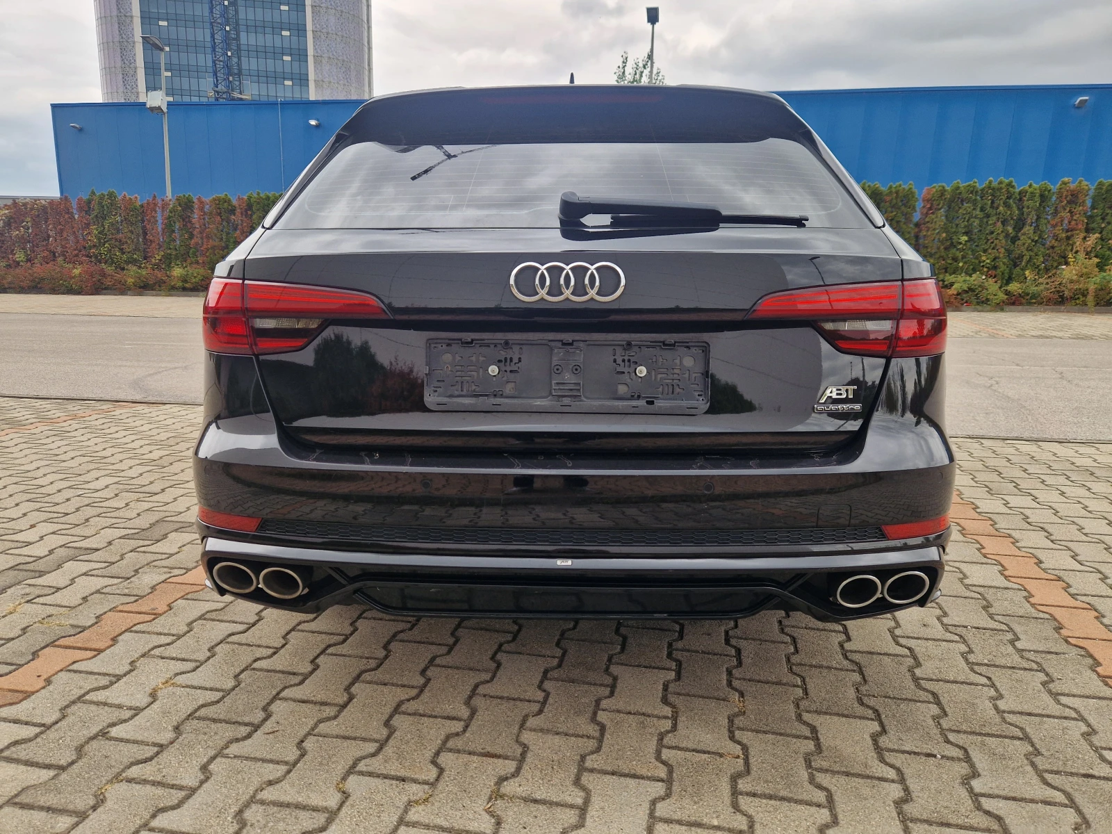Audi A4 3.0TDI/272кс./ABT/FULL LED/DISTRONIC/4x4/B9/8ZF - изображение 7