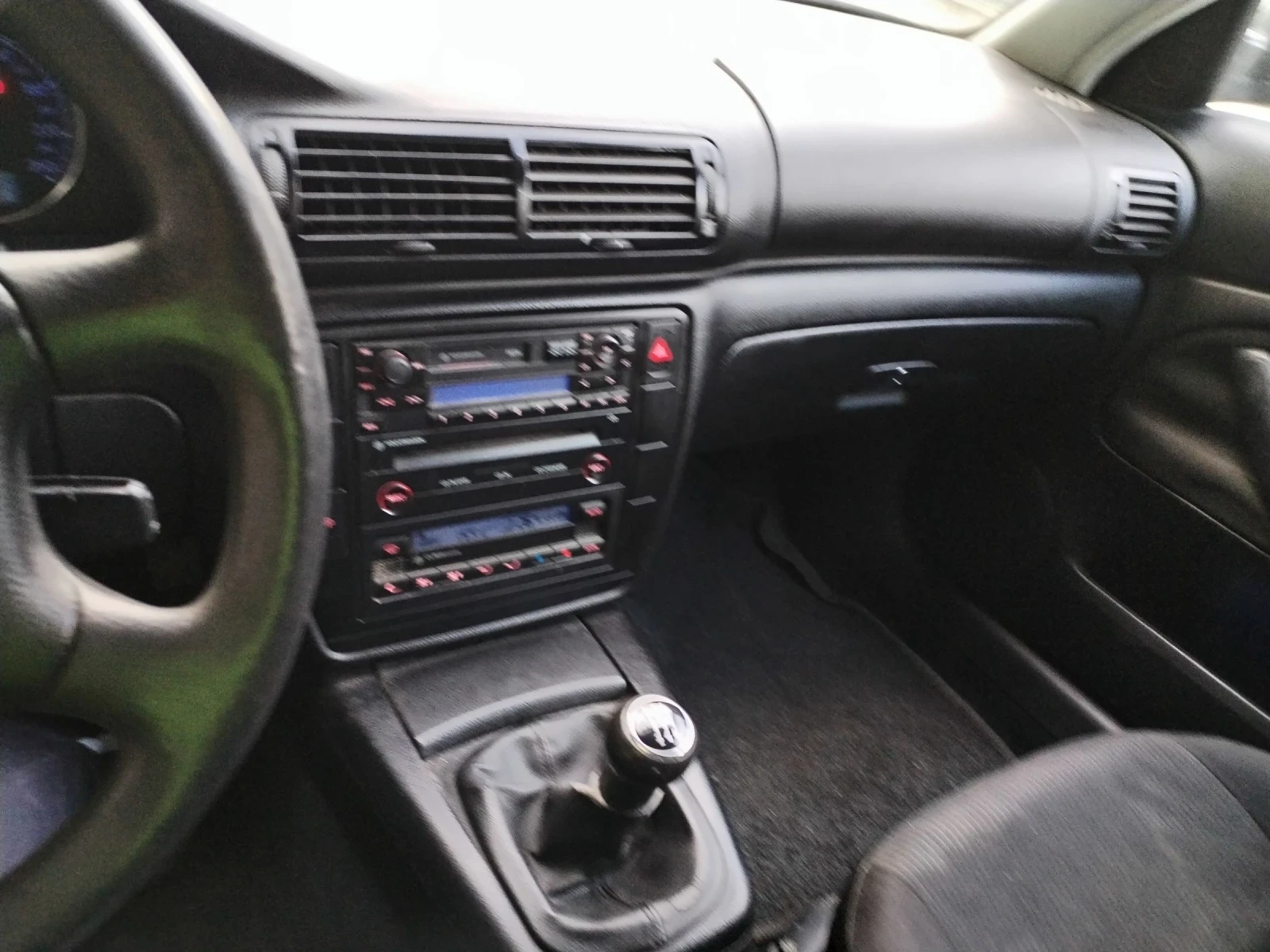 VW Passat 1.9TDI - изображение 10