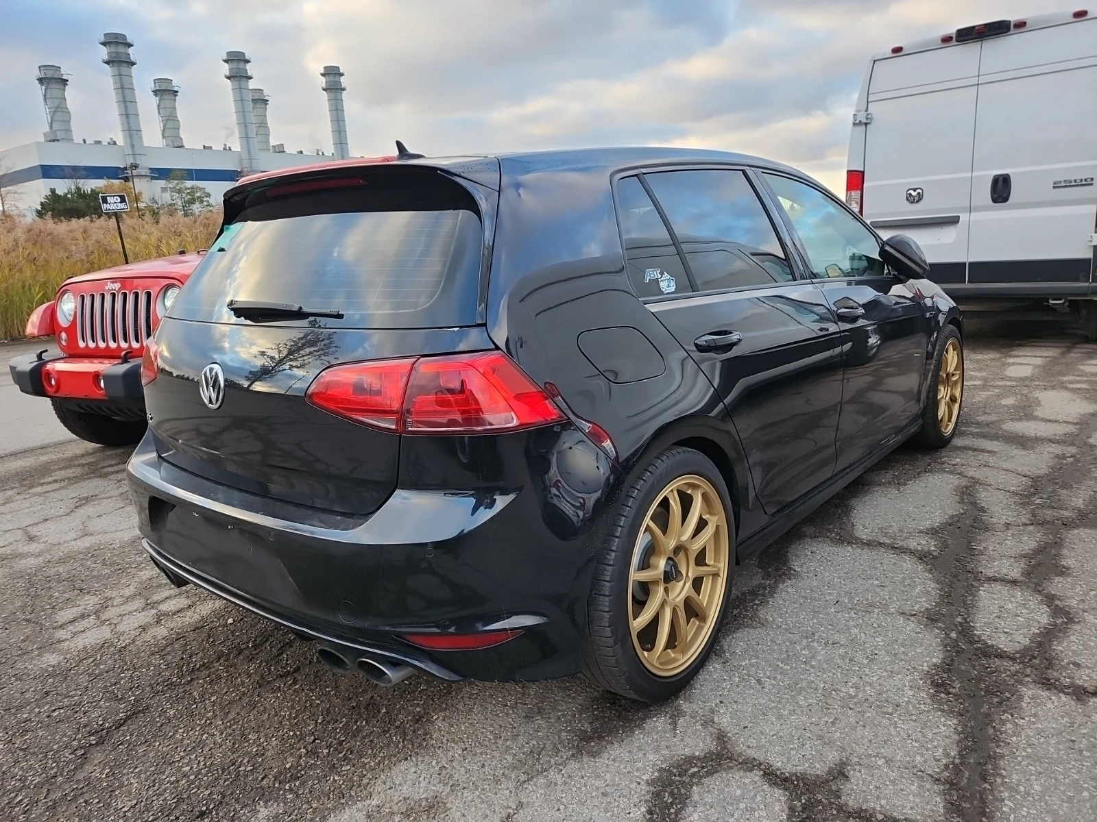 VW Golf * R* CARFAX *    | Mobile.bg   3