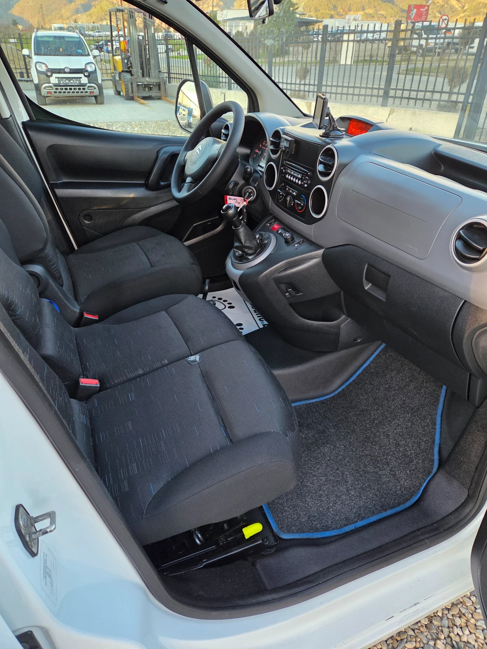 Citroen Berlingo 1.6 HDI 3�����  | Mobile.bg � ����������� 9