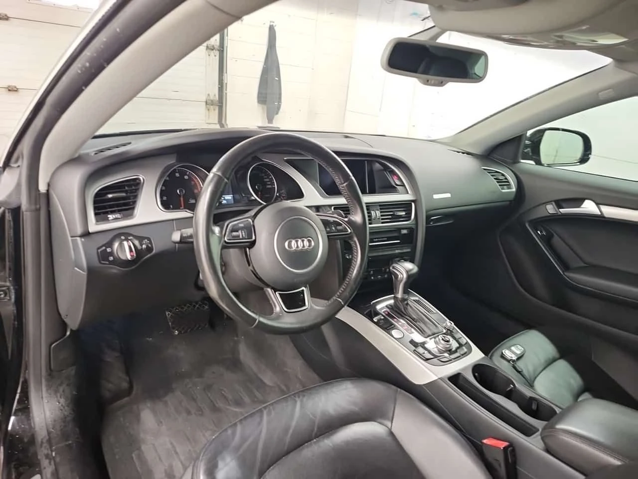 Audi A5 * PROGRESSIV * * ПОДГРЕВ* * CARFAX* , снимка 9 - Автомобили и джипове - 54053554