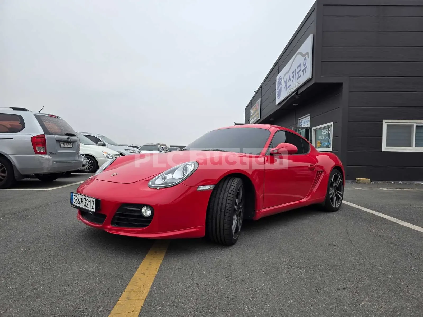 Porsche Cayman ОПЦИЯ ЗА ЛИЗИНГ ОТ 280 ЕВРО НА МЕСЕЦ!, снимка 3 - Автомобили и джипове - 54090191