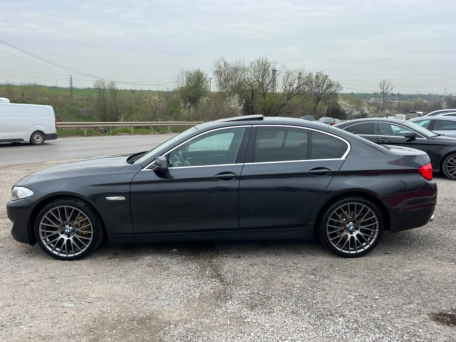 BMW 530  Собствен лизинг! 100% Одобрение, снимка 5 - Автомобили и джипове - 54220233