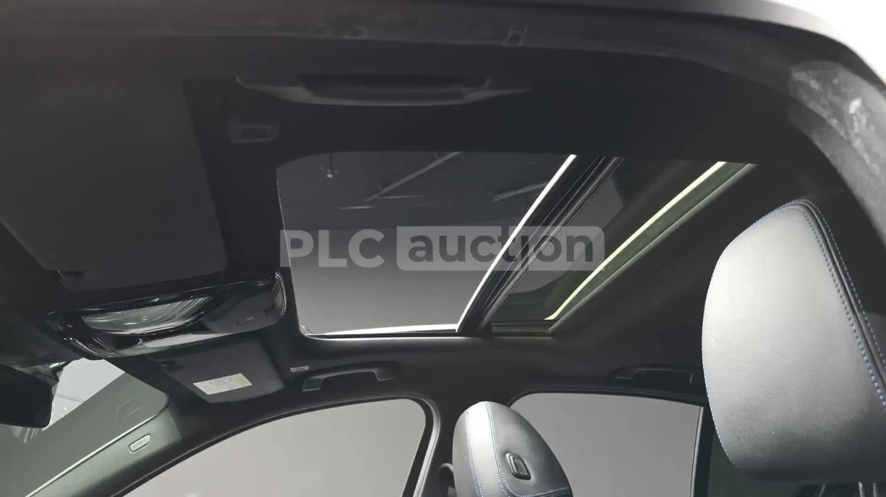 BMW 320 M package/Harman Kardon/360 КАМЕРИ/FULL!, снимка 14 - Автомобили и джипове - 54248622