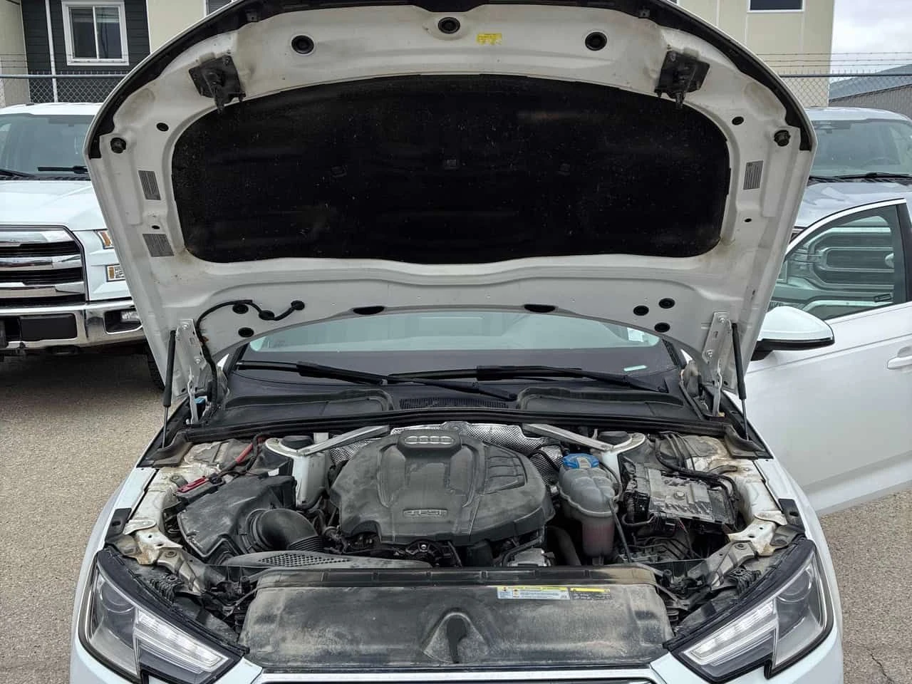 Audi A4 | Progressiv | CARFAX | ПОДГРЕВ | ШИБЕДАХ | , снимка 10 - Автомобили и джипове - 54432358