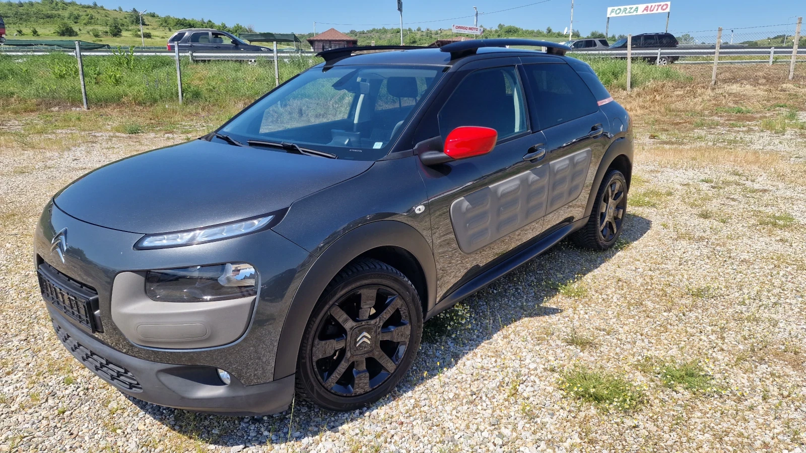 Citroen C4 Cactus 1.2T-Shine 