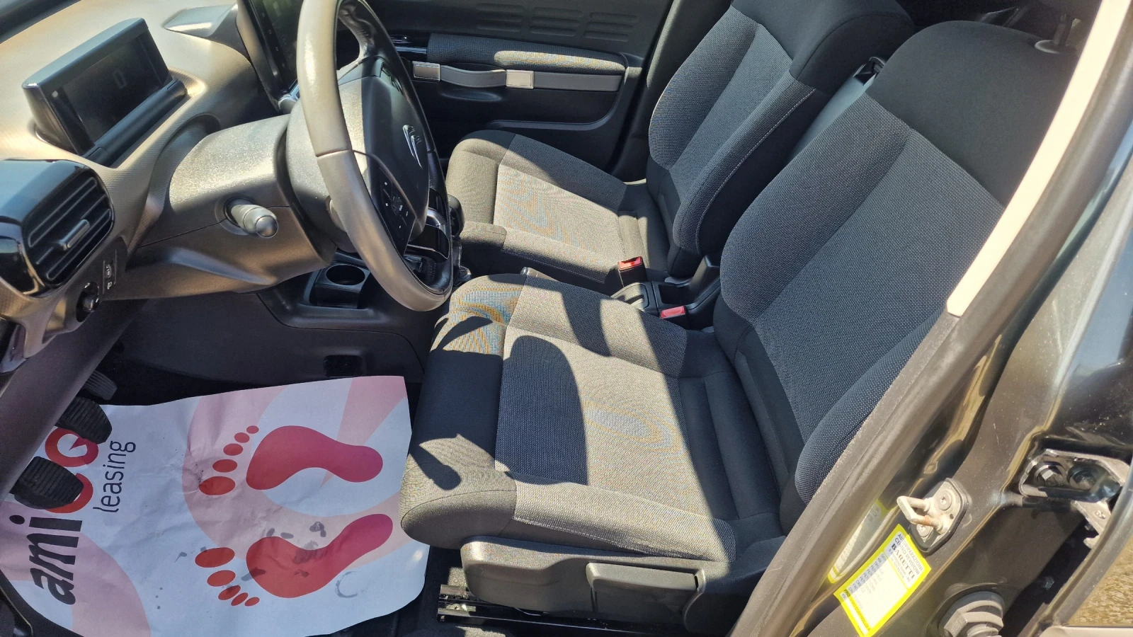 Citroen C4 Cactus 1.2T-Shine , снимка 9 - Автомобили и джипове - 54799465