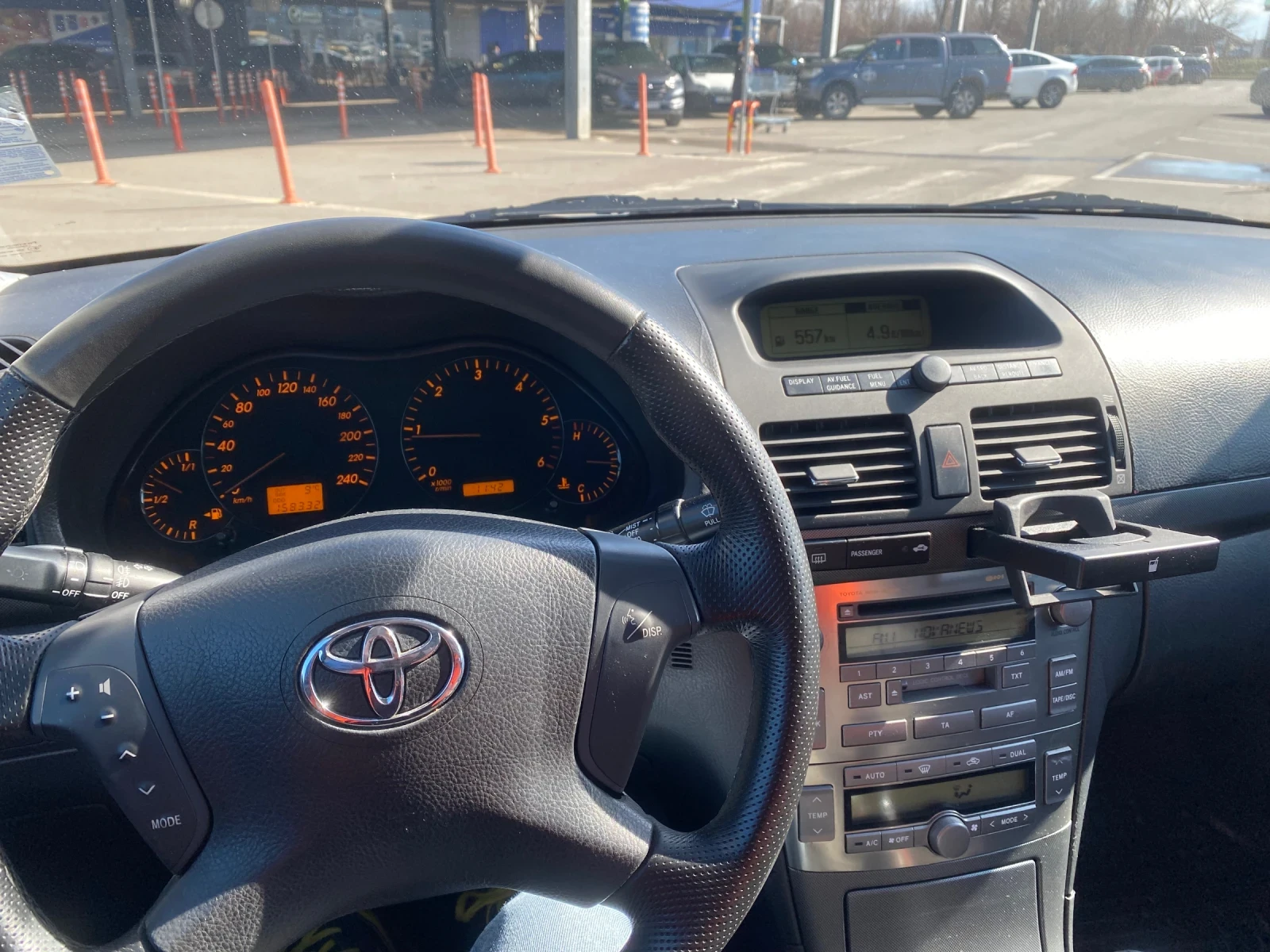 Toyota Avensis D4D, снимка 8 - Автомобили и джипове - 55669346