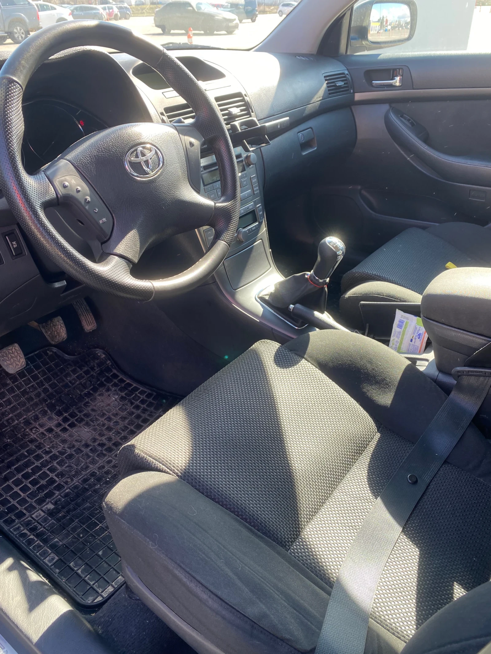 Toyota Avensis D4D, снимка 6 - Автомобили и джипове - 55669346