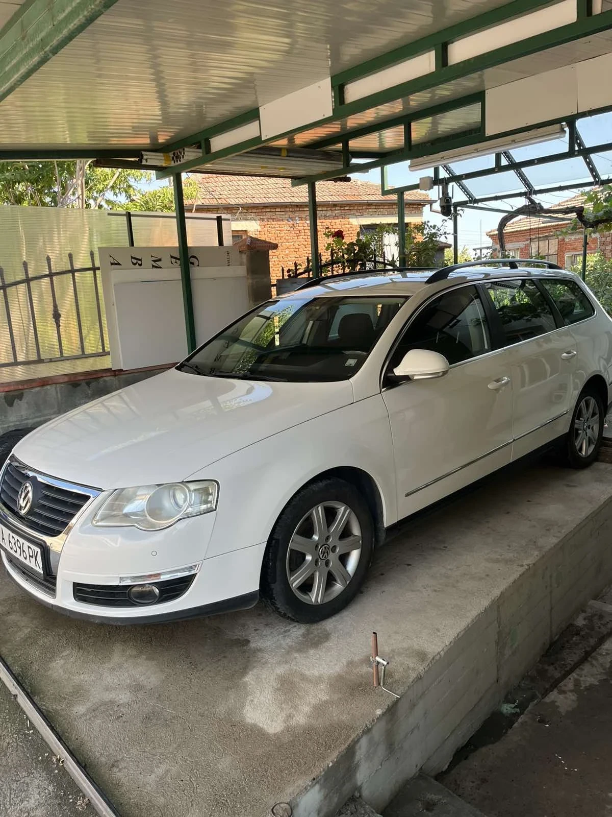 VW Passat 2.0 TDI 140 hp