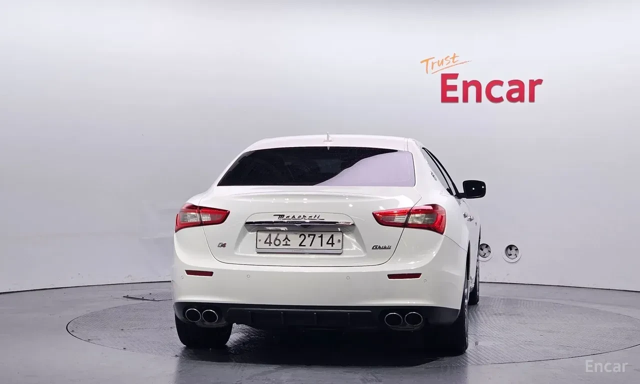 Maserati Ghibli 3.0* S* Q4* ПОДГРЕВ* ОБДУХВАНЕ* LANE* ASSIST* , снимка 4 - Автомобили и джипове - 55823037