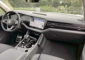 VW Touareg 3.0TDI* 4MOTION* R-LINE* MATRIX* MEMO* ГАРАНЦИЯ, снимка 9