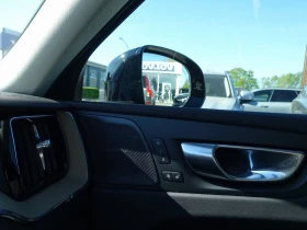 Volvo XC60 NEW 2026 B5 AWD Plus Dark, снимка 12