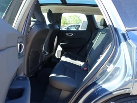 Volvo XC60 NEW 2026 B5 AWD Plus Dark, снимка 13