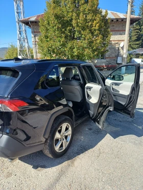 Toyota Rav4 Hybrid XLE Premium, снимка 9