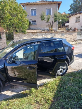 Toyota Rav4 Hybrid XLE Premium, снимка 4