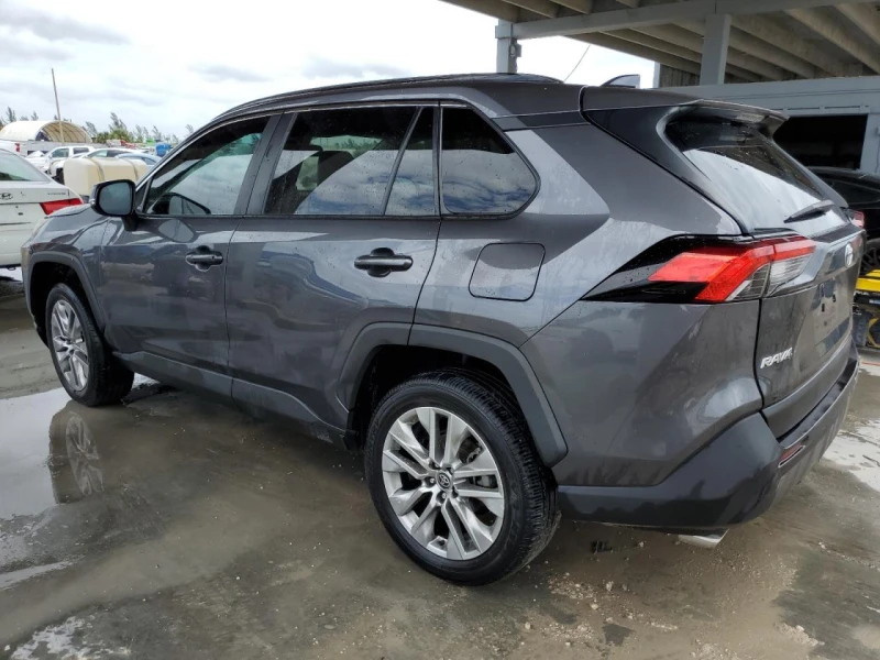 Toyota Rav4 XLE Premium FWD, снимка 2 - Автомобили и джипове - 47599058