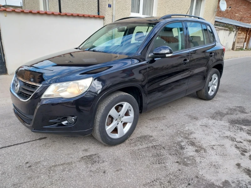 VW Tiguan, снимка 2 - Автомобили и джипове - 47972659