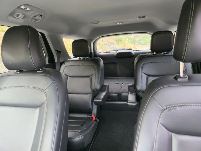 Ford Explorer, снимка 15 - Автомобили и джипове - 49551339