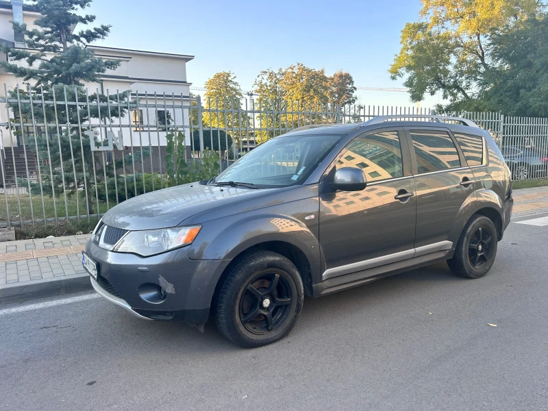 Mitsubishi Outlander, снимка 2 - Автомобили и джипове - 52908616