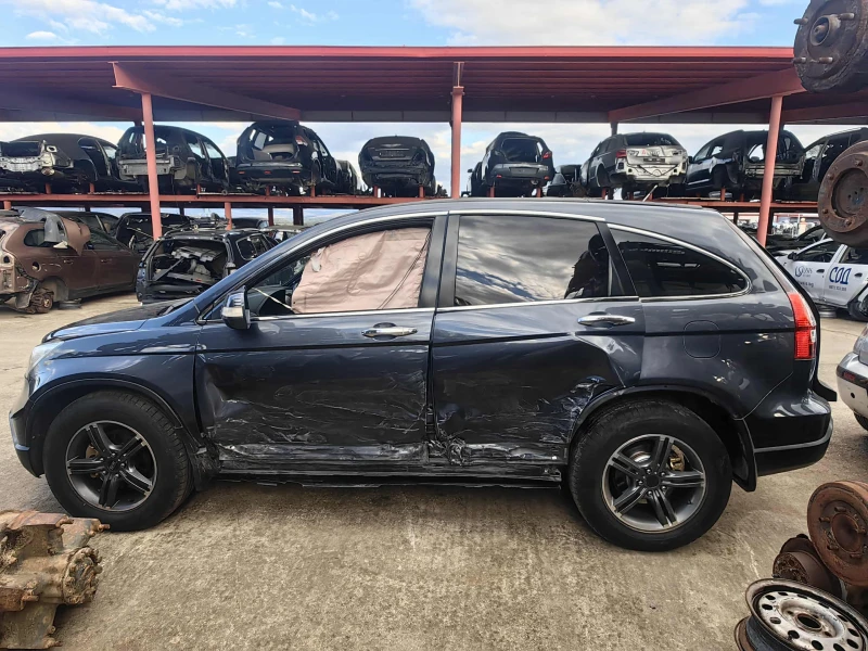 Honda Cr-v 2.0, снимка 4 - Автомобили и джипове - 52010857