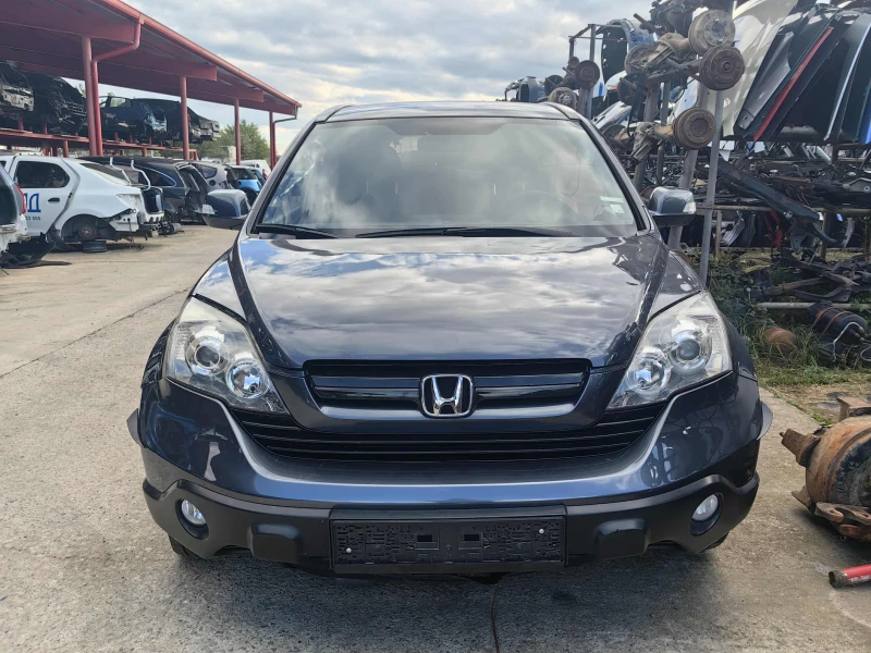 Honda Cr-v 2.0, снимка 2 - Автомобили и джипове - 52010857