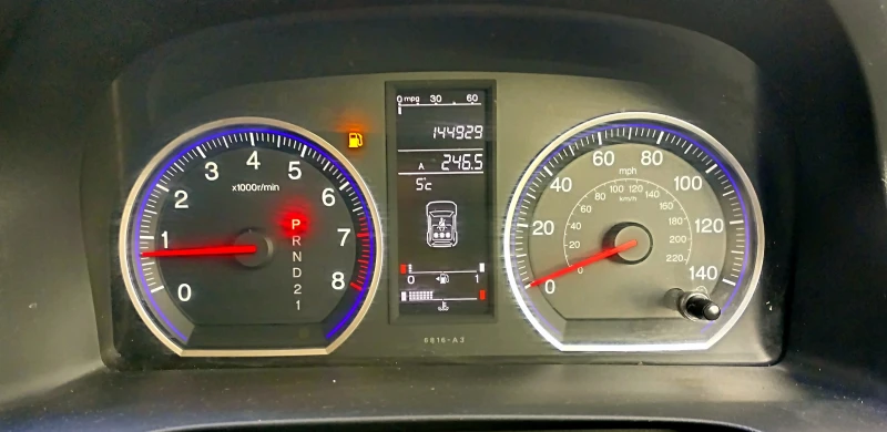 Honda Cr-v 2.0 Бензин, снимка 13 - Автомобили и джипове - 52830572