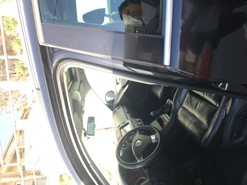 VW Tiguan, снимка 4 - Автомобили и джипове - 53389771