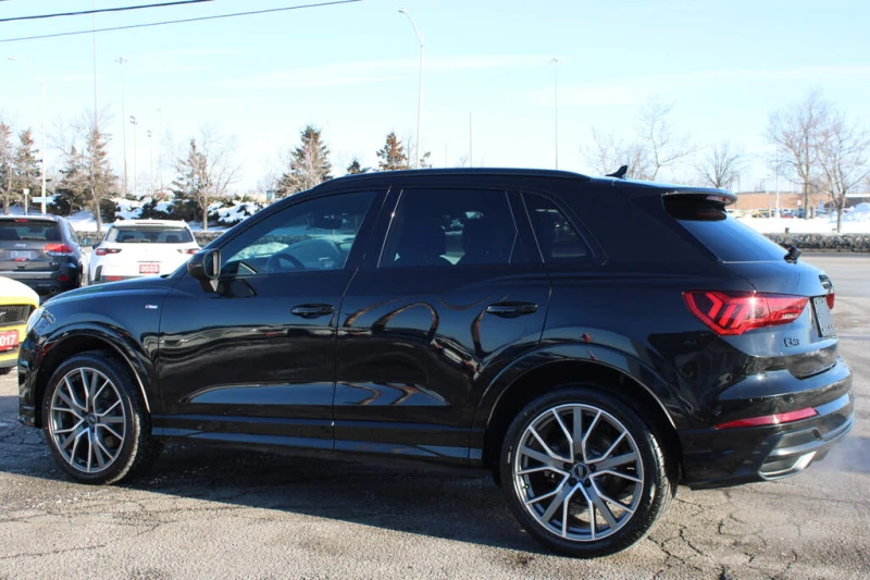 Audi Q3 Quattro* Prestige* S Line* АвтоКредит* (ЦЕНА ДО БГ, снимка 4 - Автомобили и джипове - 53404488