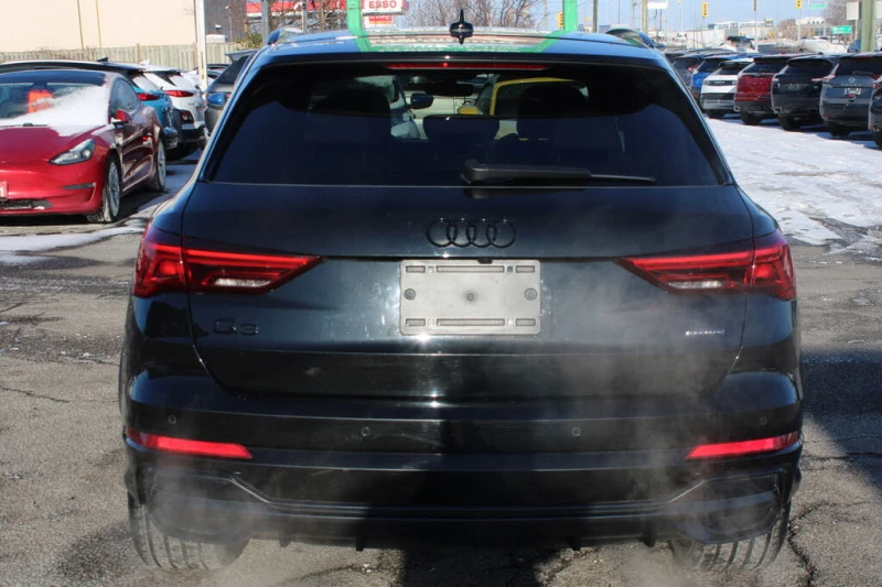 Audi Q3 Quattro* Prestige* S Line* АвтоКредит* (ЦЕНА ДО БГ, снимка 5 - Автомобили и джипове - 53404488