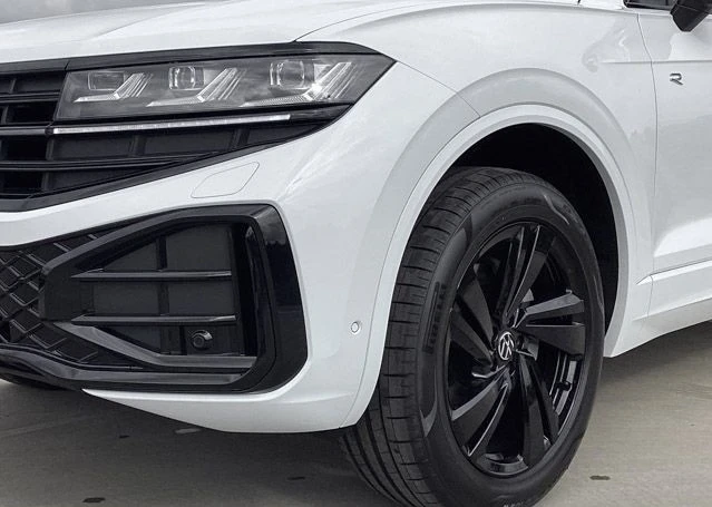 VW Touareg 3.0TDI* 4MOTION* R-LINE* MATRIX* MEMO* ГАРАНЦИЯ - изображение 2