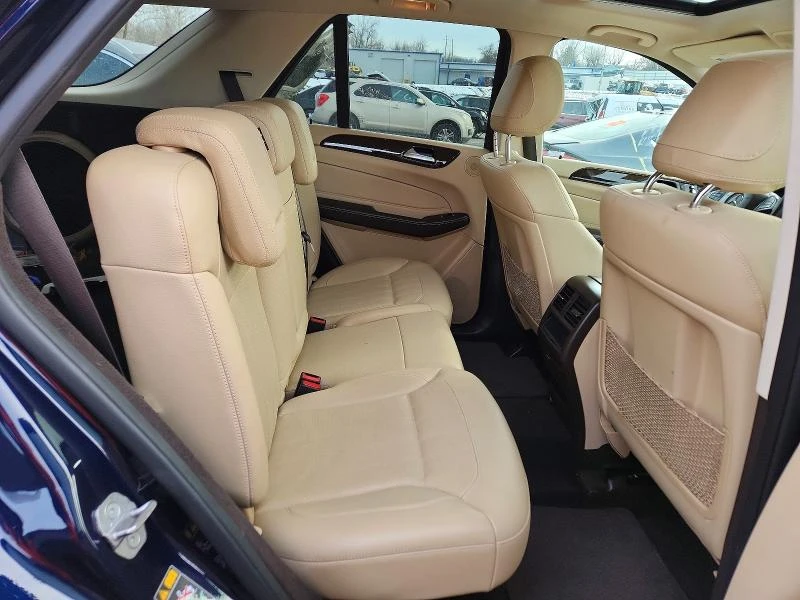 Mercedes-Benz GLE 350 4MATIC* КОжа* Подгрев* Кейлес* Blind Spot* , снимка 11 - Автомобили и джипове - 53953957