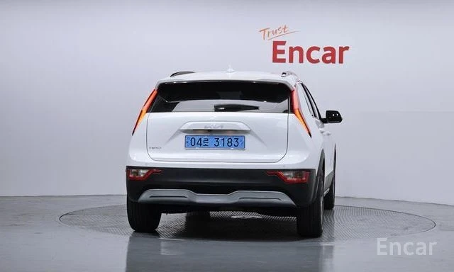 Kia Niro EV Air, снимка 4 - Автомобили и джипове - 54332621