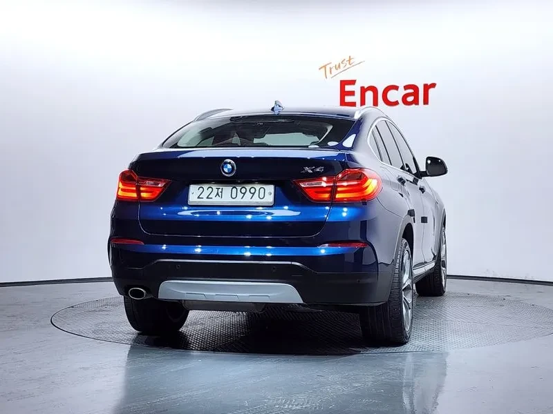 BMW X4 2.0d xDrive, снимка 4 - Автомобили и джипове - 55352086