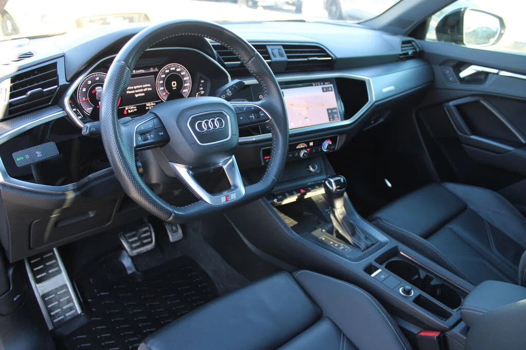 Audi Q3 Quattro* Prestige* S Line* АвтоКредит* (ЦЕНА ДО БГ - изображение 7