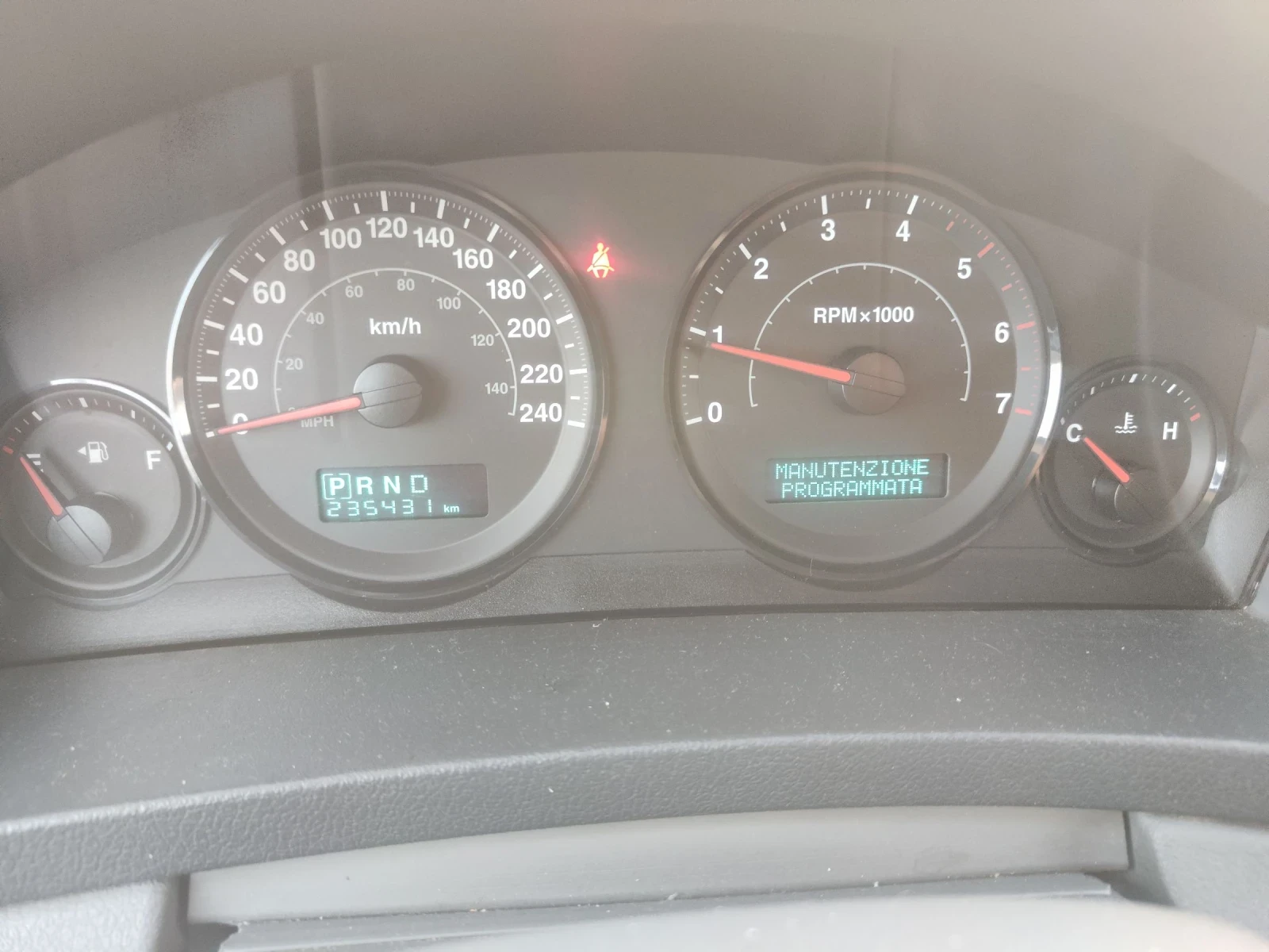 Jeep Grand cherokee 3.0 D  - изображение 10