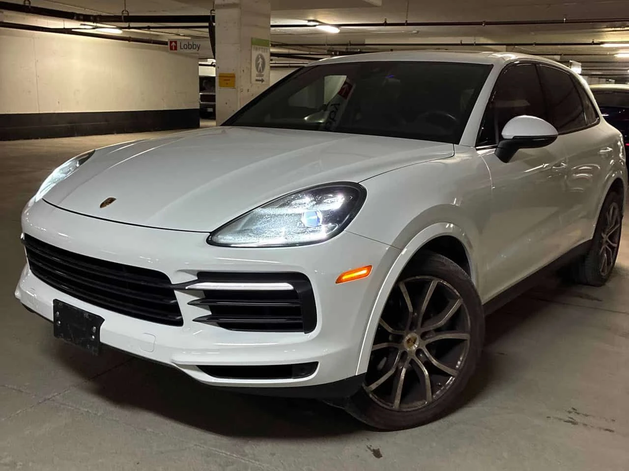 Porsche Cayenne /CARFAX/BOSE/AWD/MATRIX/CAMERA , снимка 17 - Автомобили и джипове - 54127482