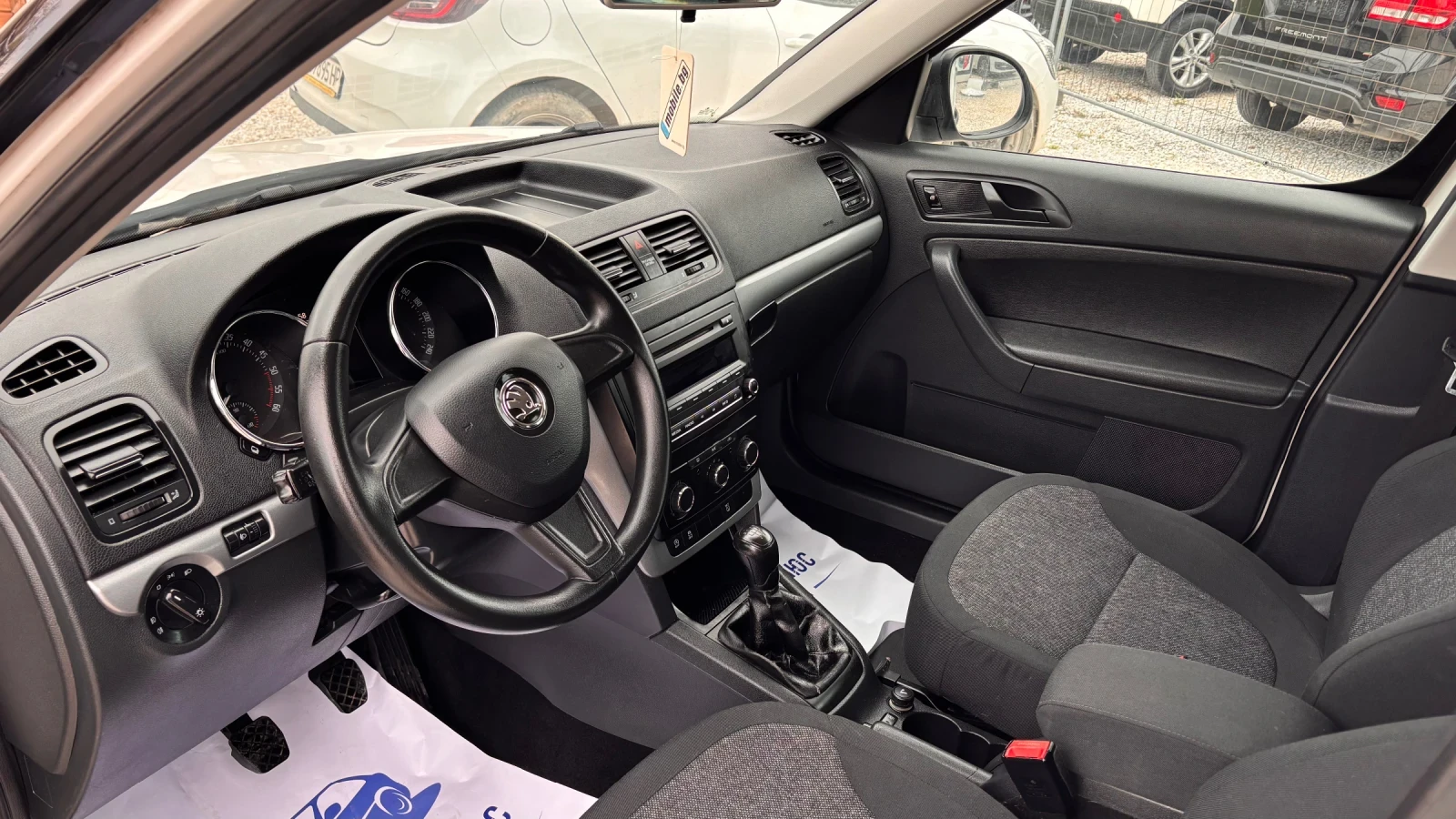 Skoda Yeti Нов внос от Италия, снимка 5 - Автомобили и джипове - 54149696