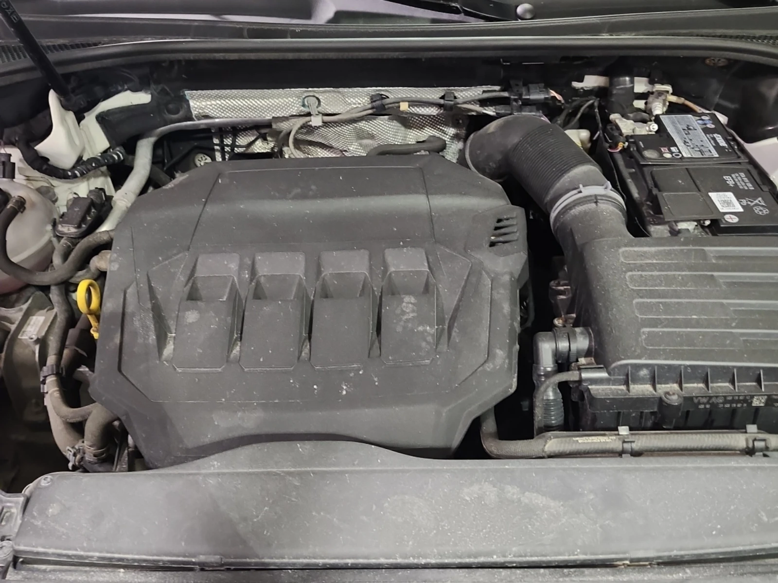 Audi Q3 TECHNIK* VIRTUAL* ПОДГРЕВ* 360* PANO* M.точка* , снимка 12 - Автомобили и джипове - 54185623