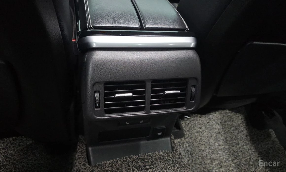 Land Rover Range Rover Velar * 2.0d* R-DYNAMIC* ����* �������* ���������* ����� | Mobile.bg � ����������� 15