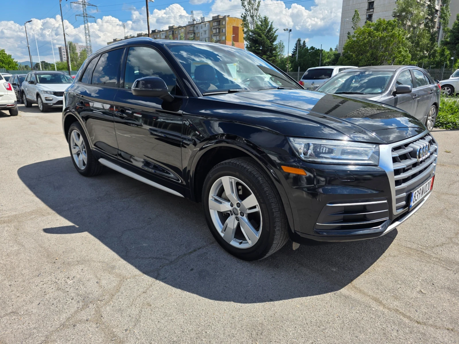 Audi Q5 2.0 T quattro , снимка 3 - Автомобили и джипове - 54775132
